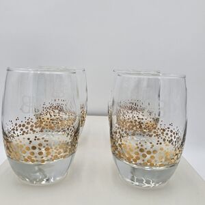 Heavy-bottomed glass, adorned with 22 karat gold confetti